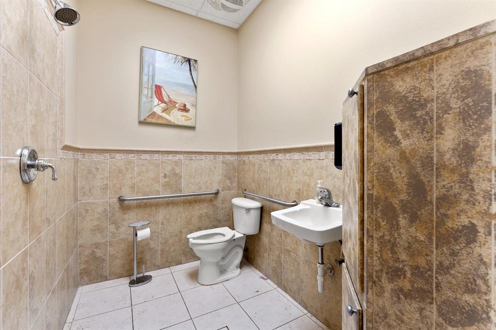 8810 COMMODITY CIR UNIT 36, ORLANDO, FL — photo 2 of 6