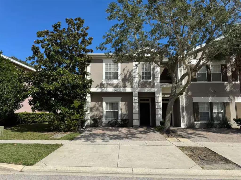 2335 CARAVELLE CIRCLE