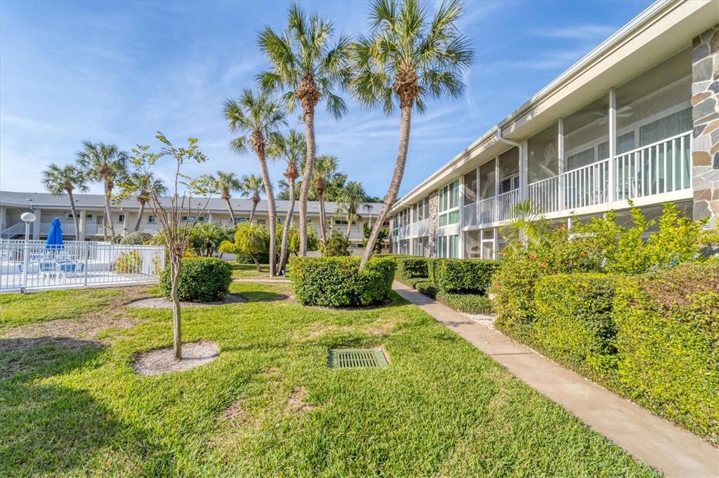 500 S WASHINGTON DRIVE UNIT 18B