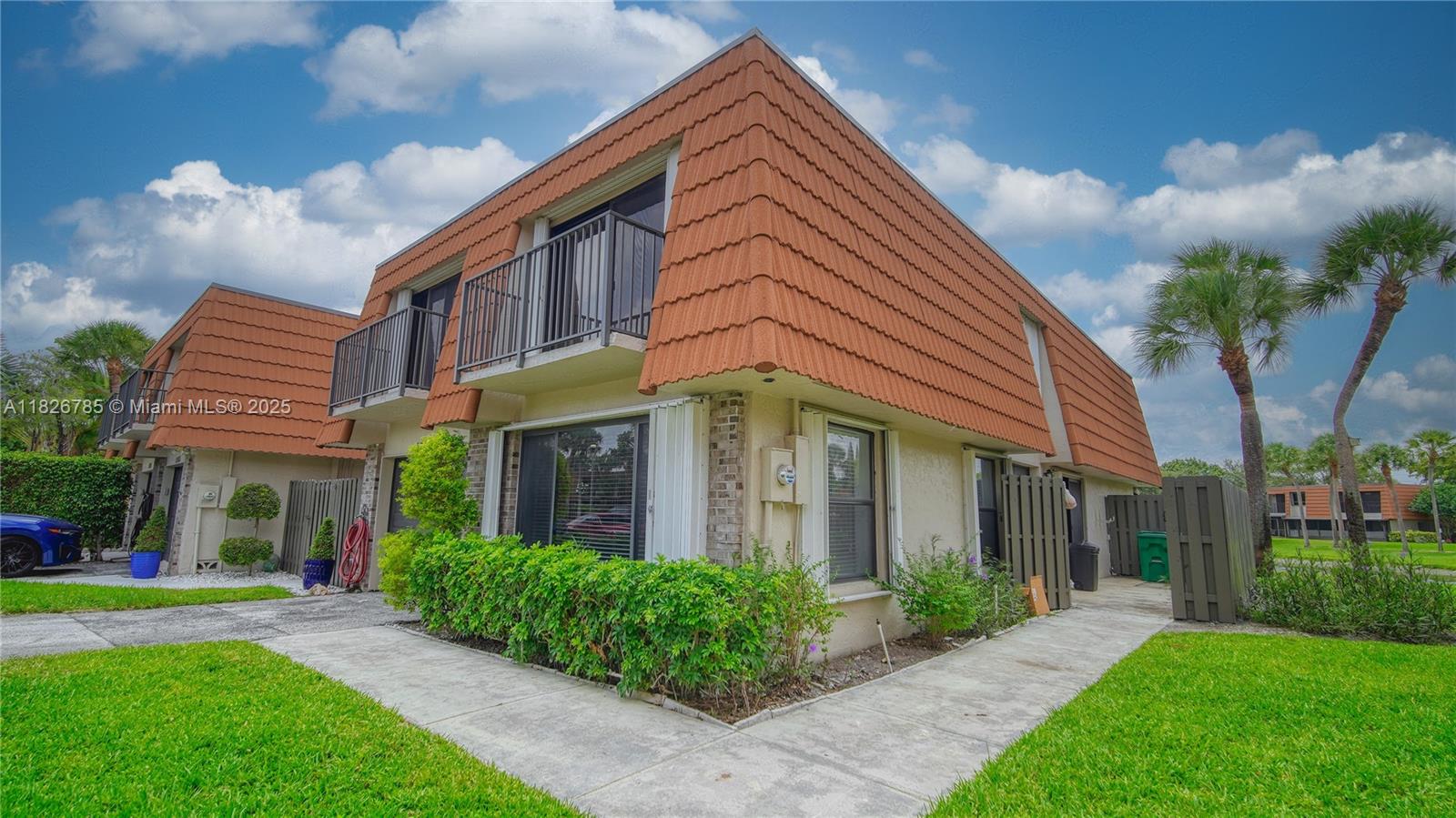 11101 SW 15th Mnr, Davie FL 33324