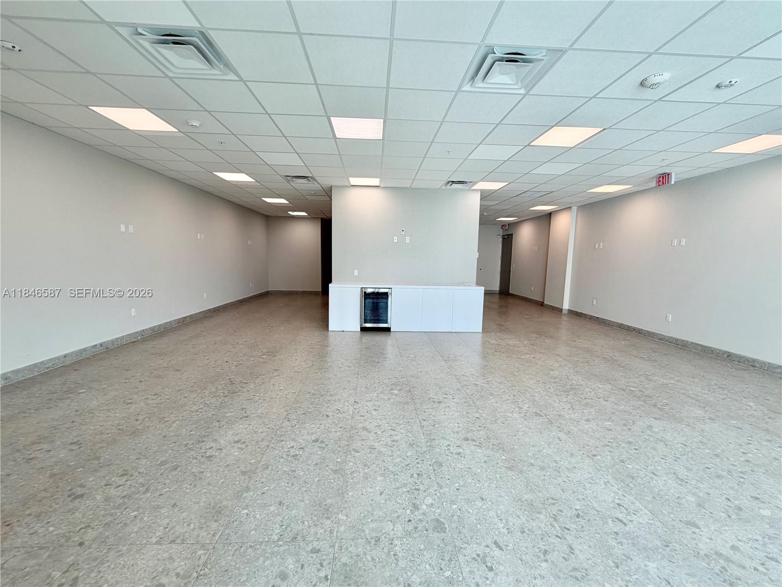 2820 NE 214th St # 1001, Aventura FL 33180