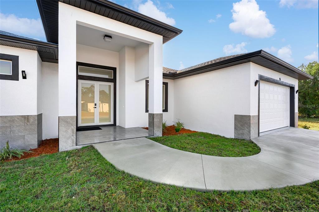 95 BRIG CIRCLE E, PLACIDA, FL — photo 2 of 25