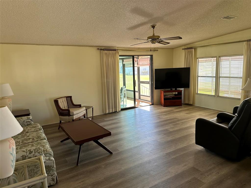76 EAGLE CIRCLE, ELLENTON, FL — photo 5 of 25