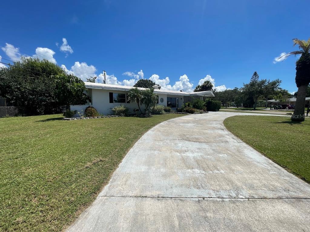 609 SHAMROCK BOULEVARD, VENICE, FL — photo 2 of 30