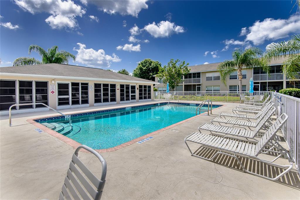 11644 EGRET CIRCLE UNIT 1303, LAKE SUZY, FL — photo 2 of 30