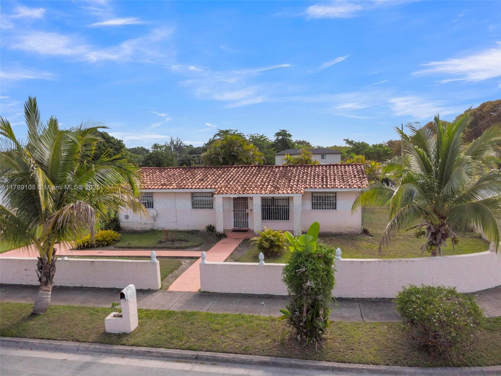17855 SW 105th Ave, Miami FL 33157