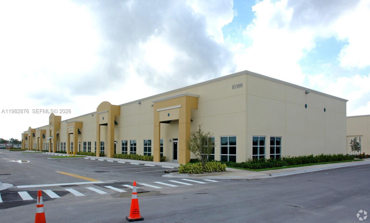 10388 W State Road 84 # 108, Davie FL 33324