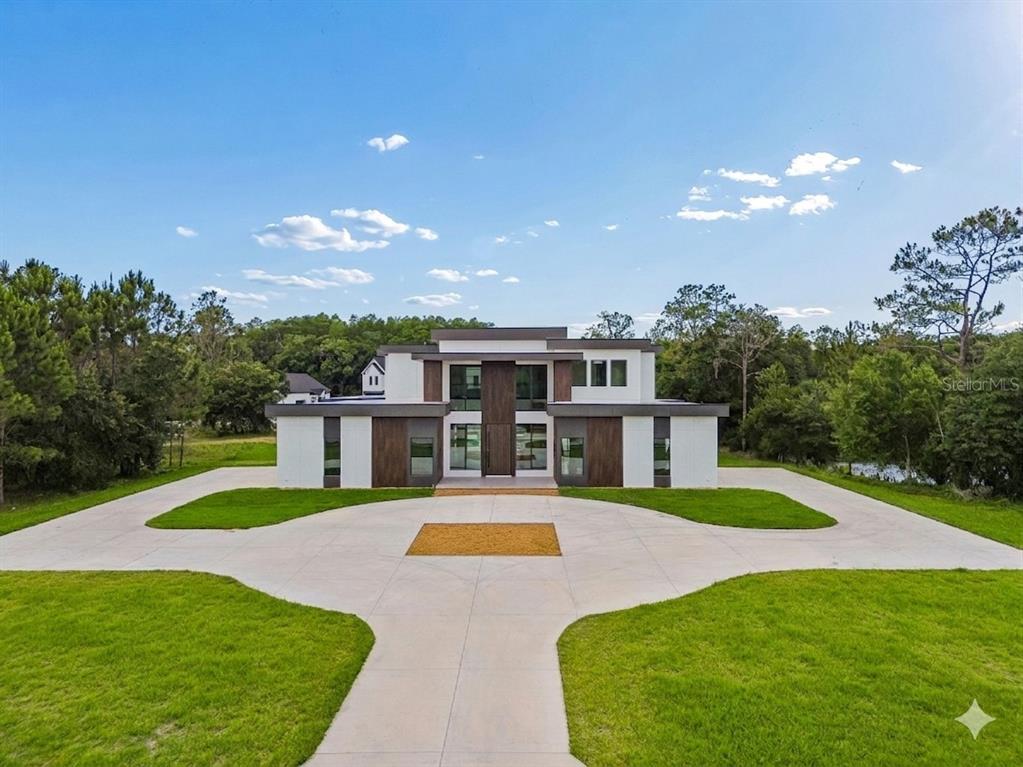 144 KEYSTONE PALMS BOULEVARD