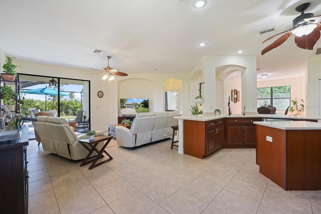 284 ALBATROSS ROAD, ROTONDA WEST, FL — photo 5 of 30