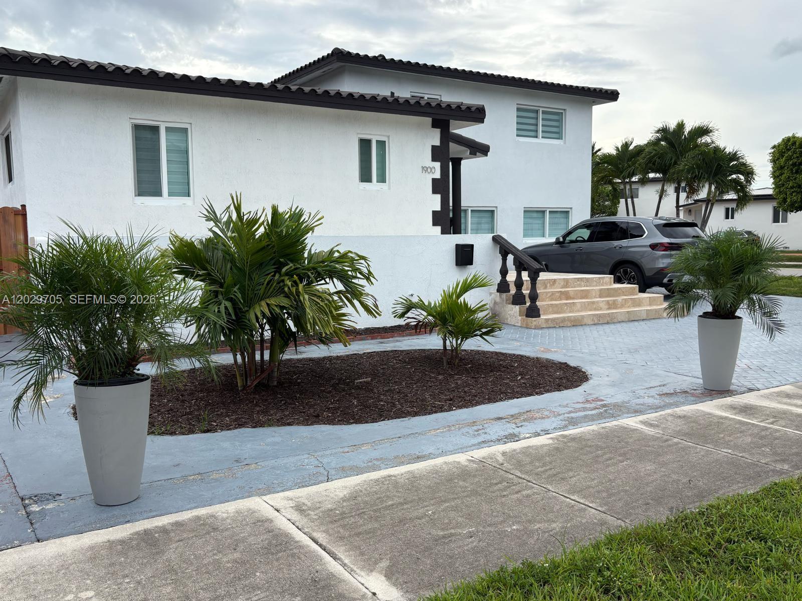 1900 SW 83rd Ave, Miami FL 33155