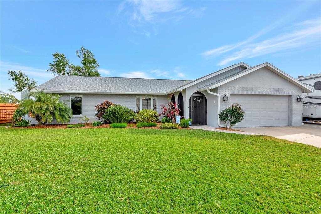 2154 LAKEWOOD DRIVE