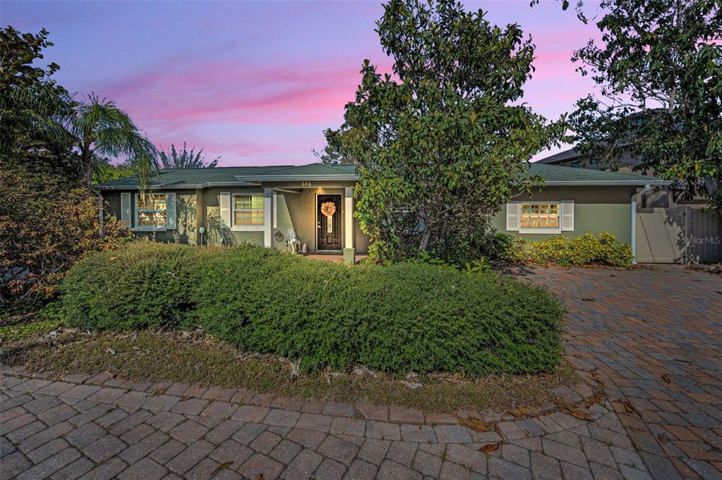646 RIVERSIDE DRIVE