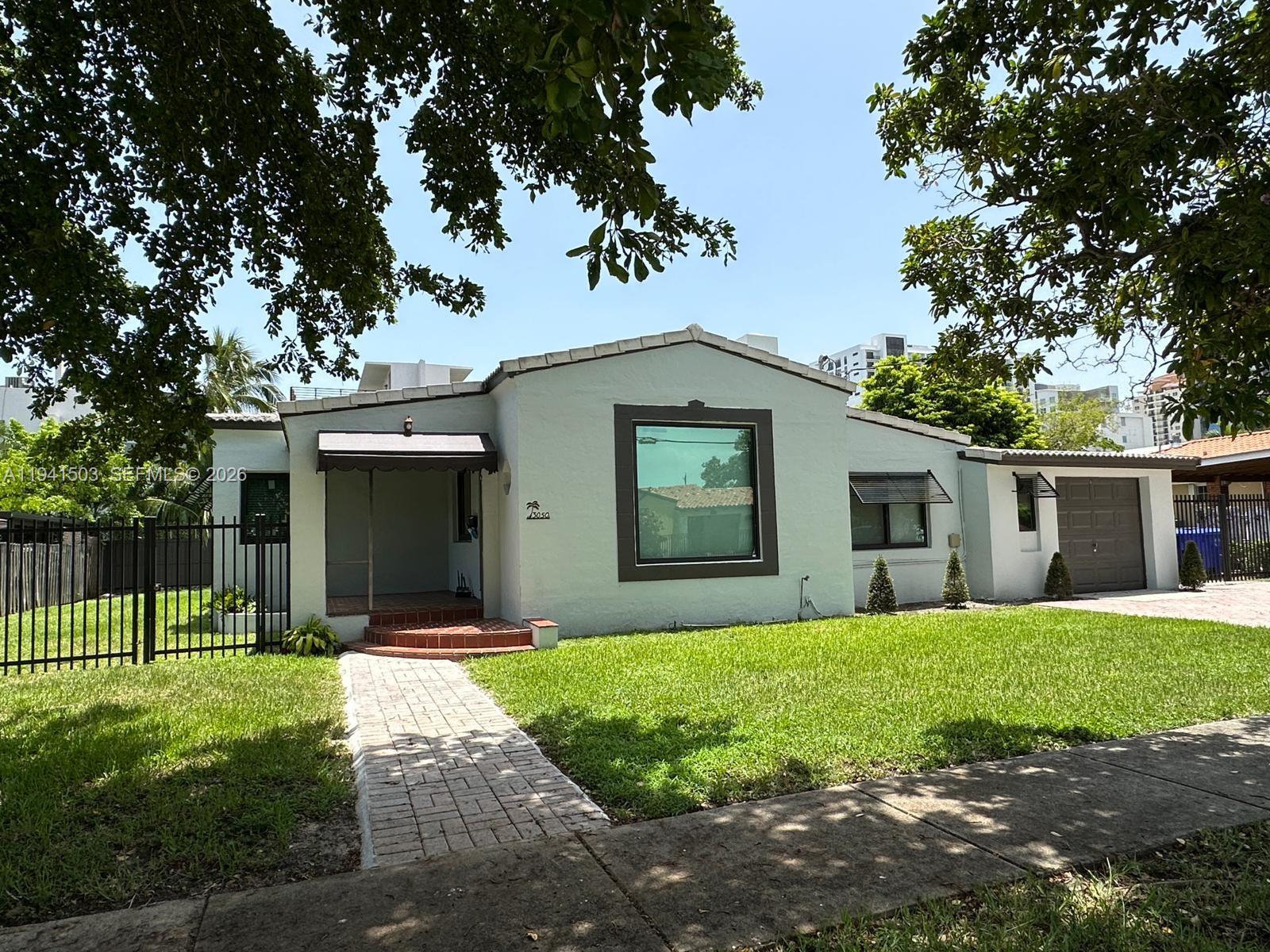 3050 SW 21st St, Miami FL 33145