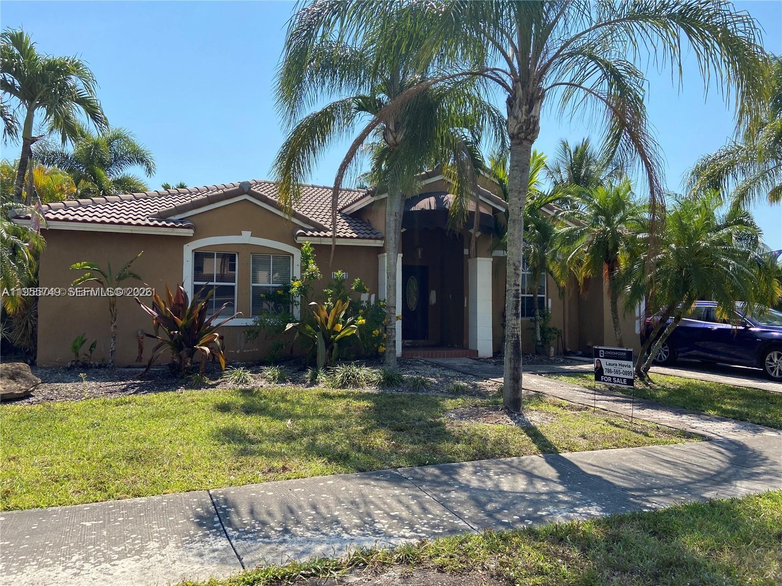 18121 SW 152nd Ct, Miami FL 33187