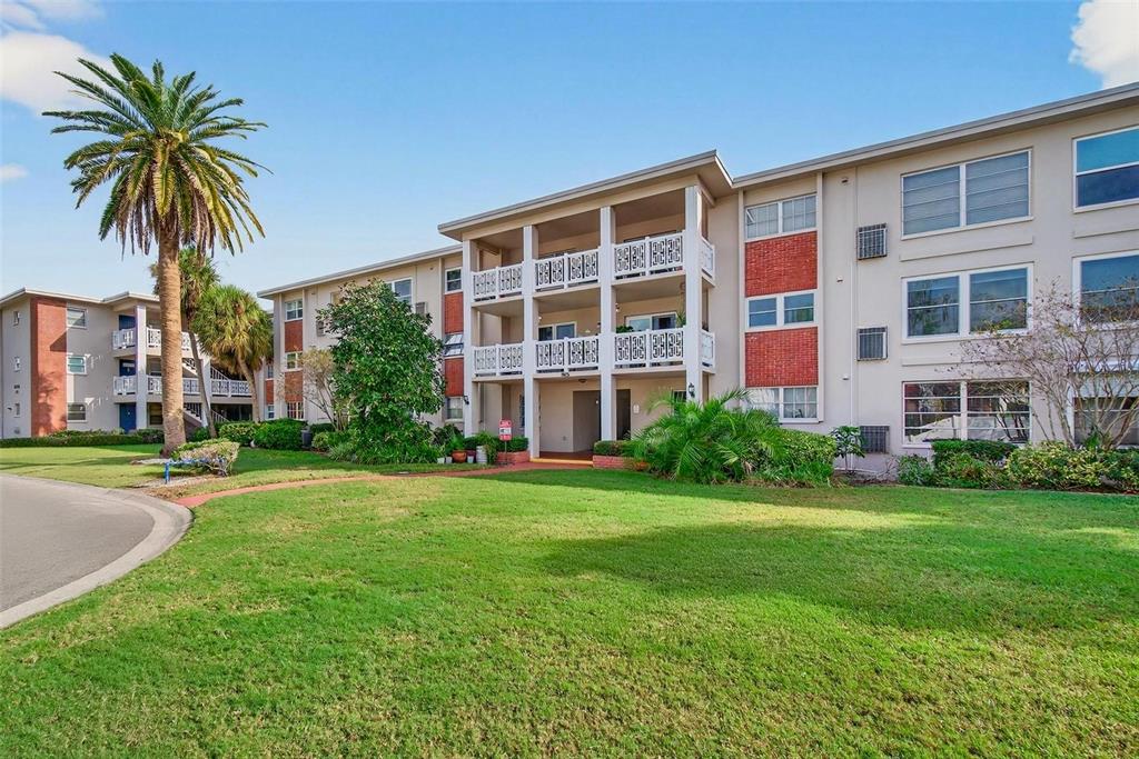 3125 36TH STREET N UNIT 303