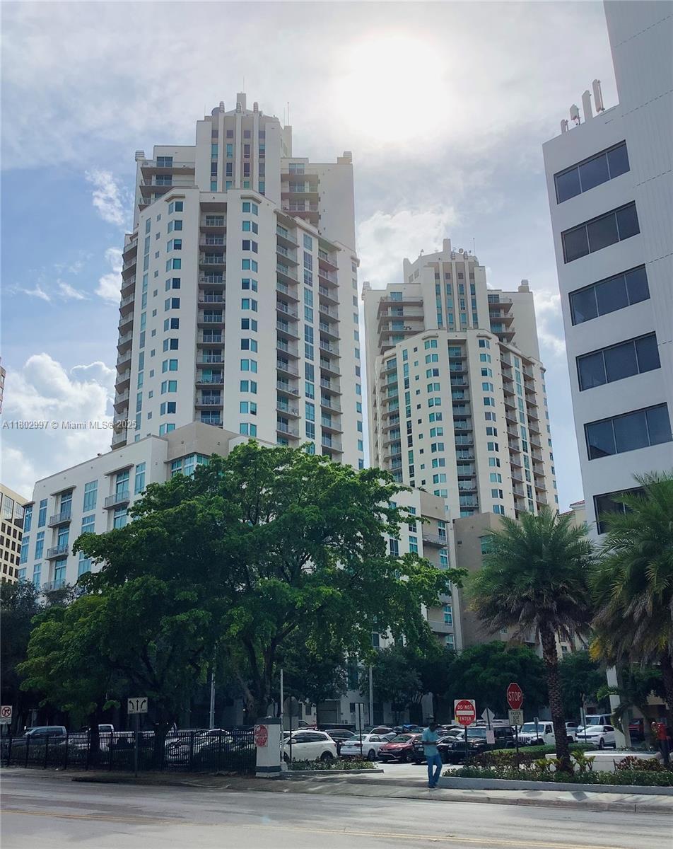 9066 SW 73rd Ct # 2401, Miami FL 33156