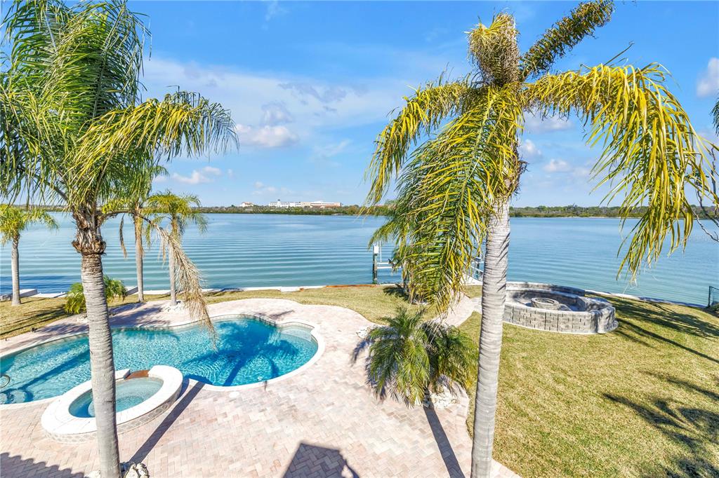 583 CRYSTAL DRIVE, MADEIRA BEACH, FL — photo 5 of 30