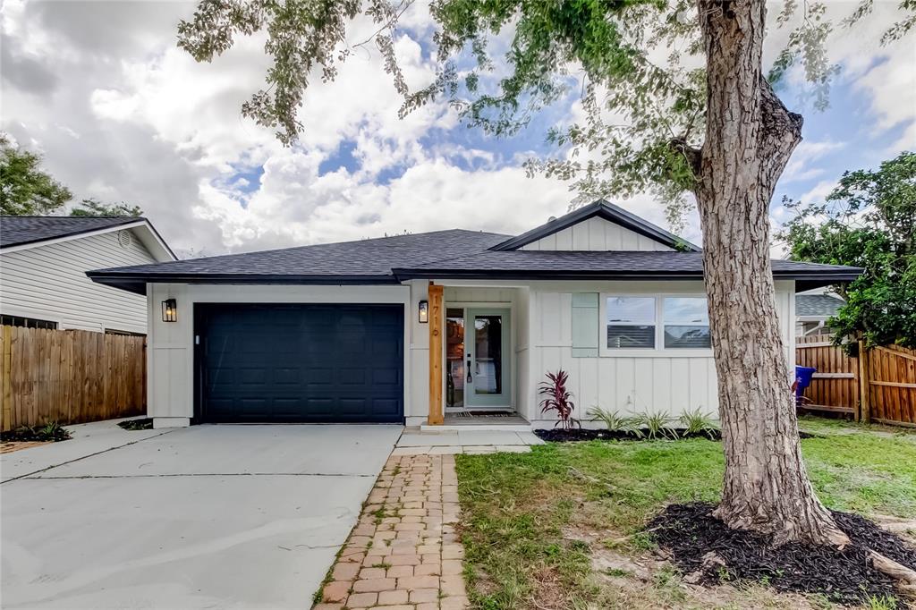 1716 PINECONE WAY