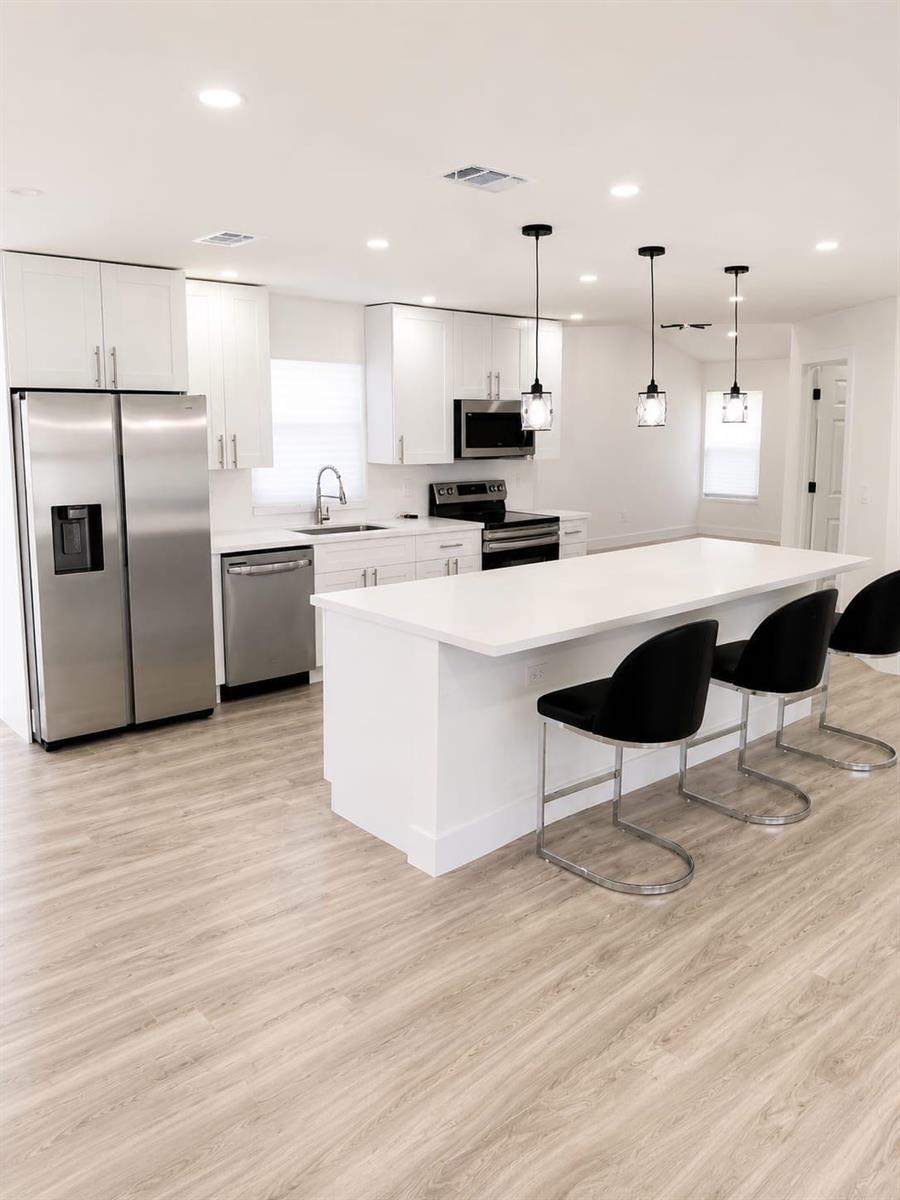 1751 Glenwood Street NE, Palm Bay FL 32907