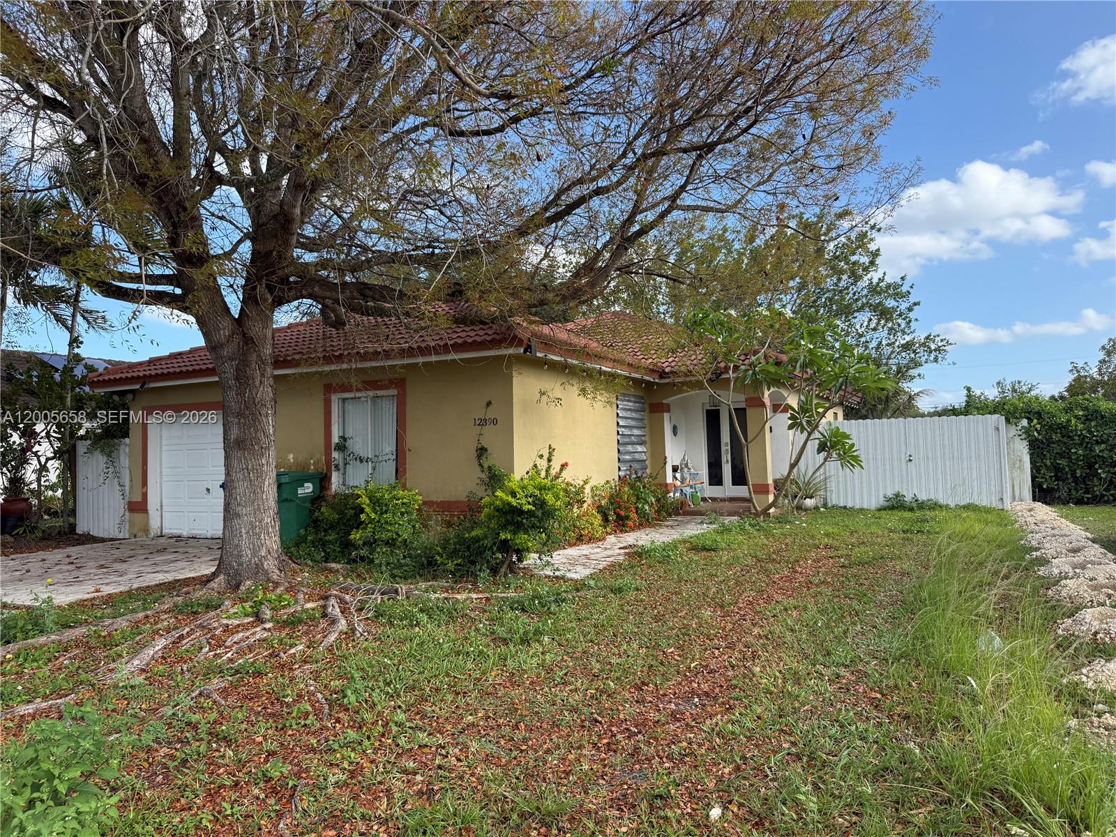 12390 SW 217th St, Miami FL 33170