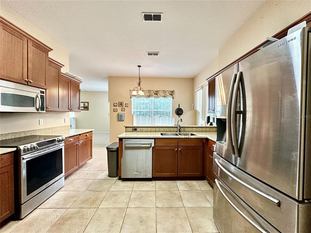 6310 SE 96TH STREET, BELLEVIEW, FL — photo 4 of 27