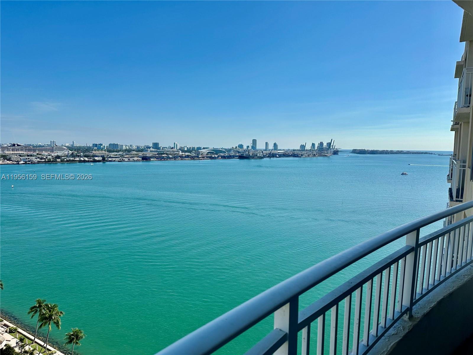 770 Claughton Island Dr # 9, Miami FL 33131