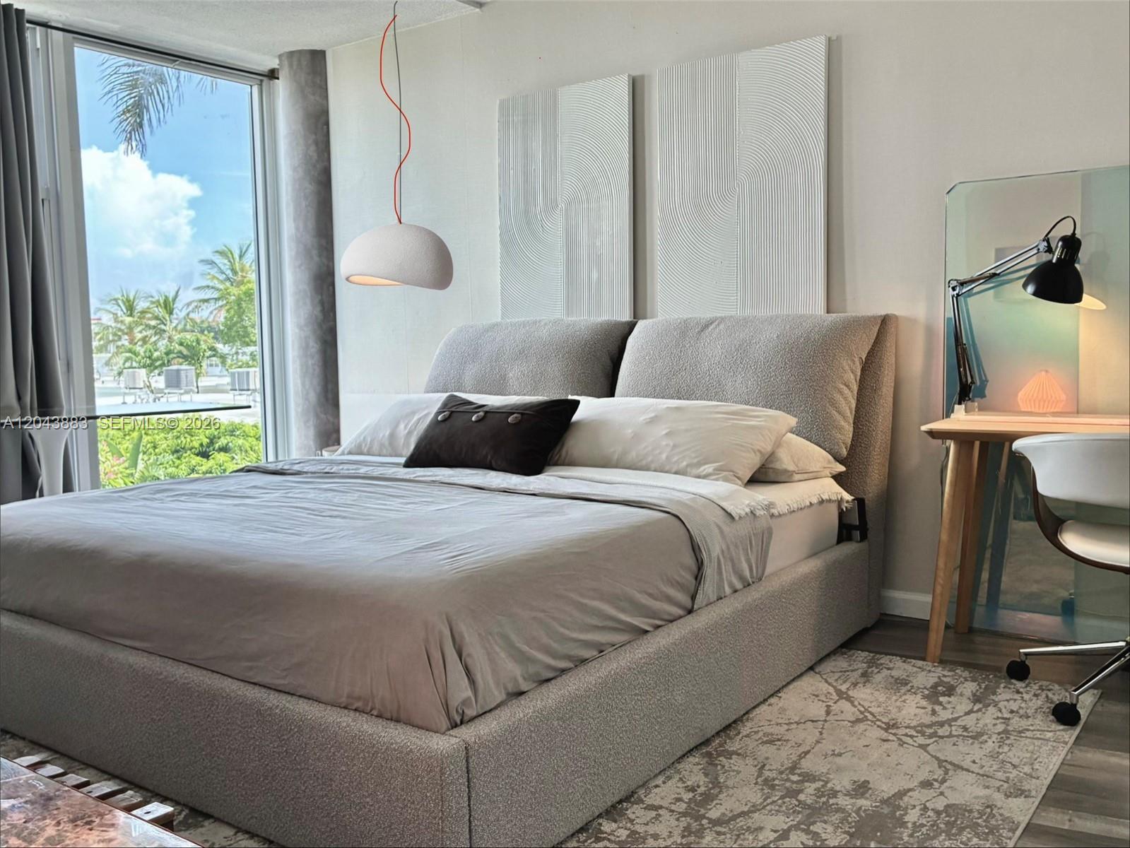 900 Bay Dr # 207, Miami Beach FL 33141