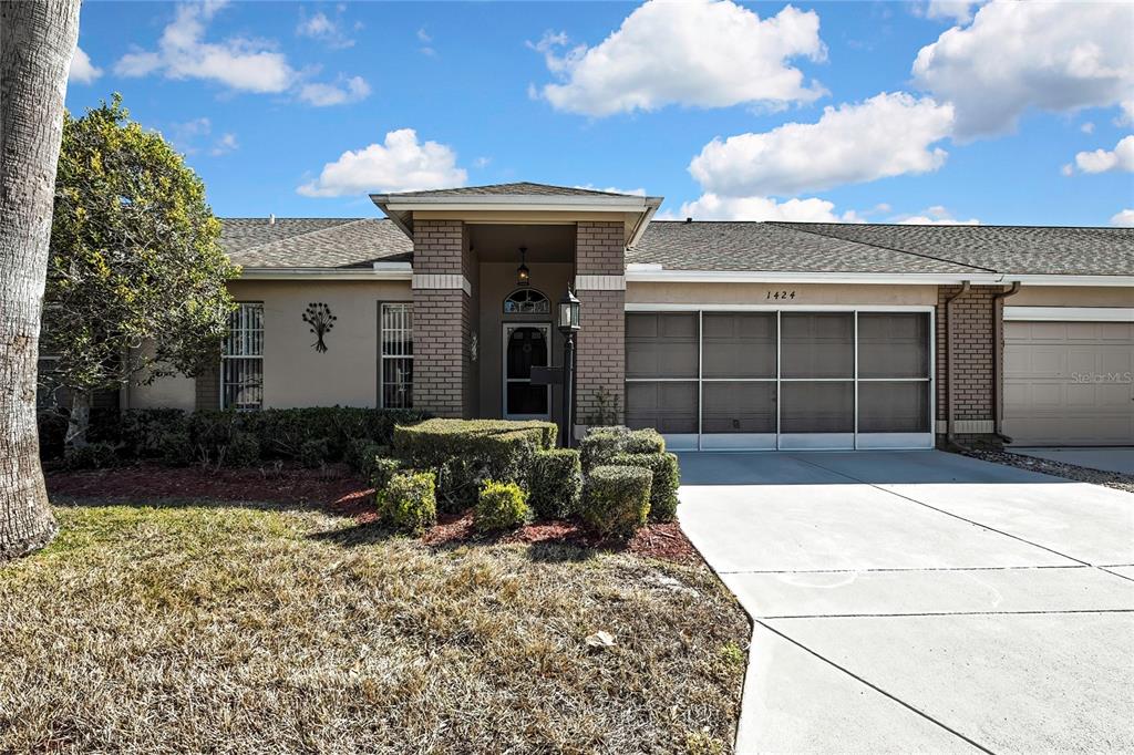 1424 PINEWOOD HILLS COURT