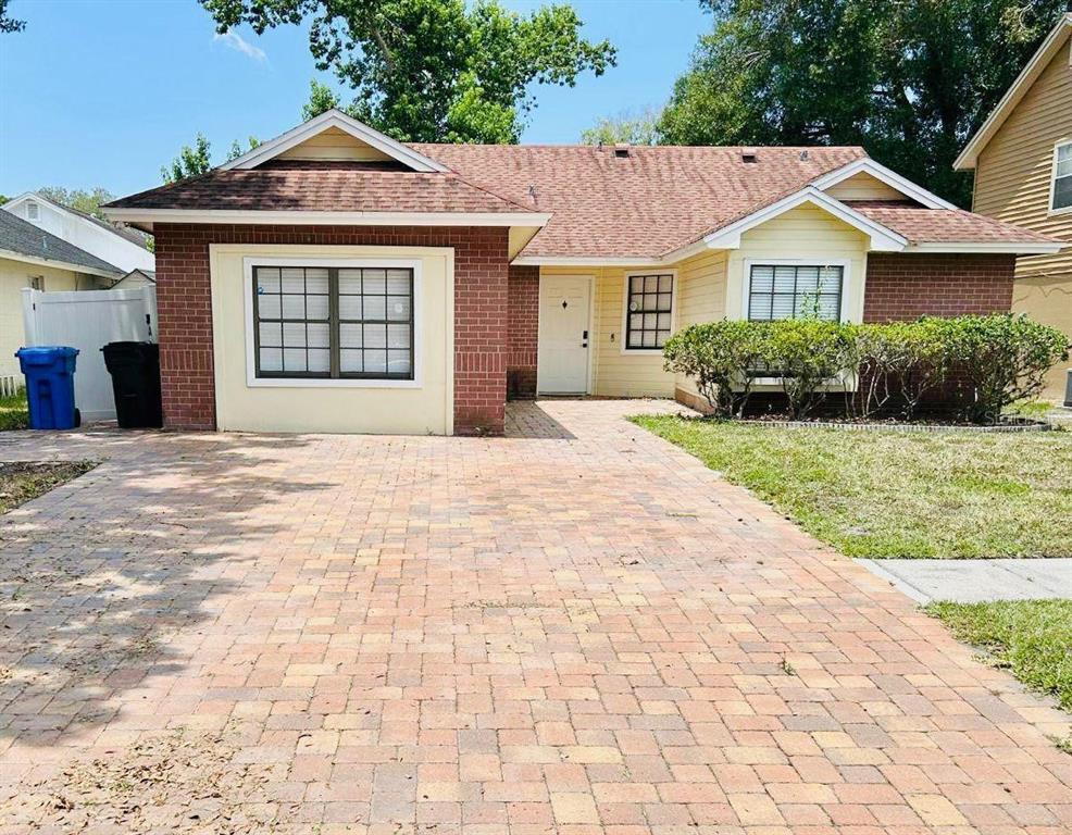 12718 TROWBRIDGE LANE