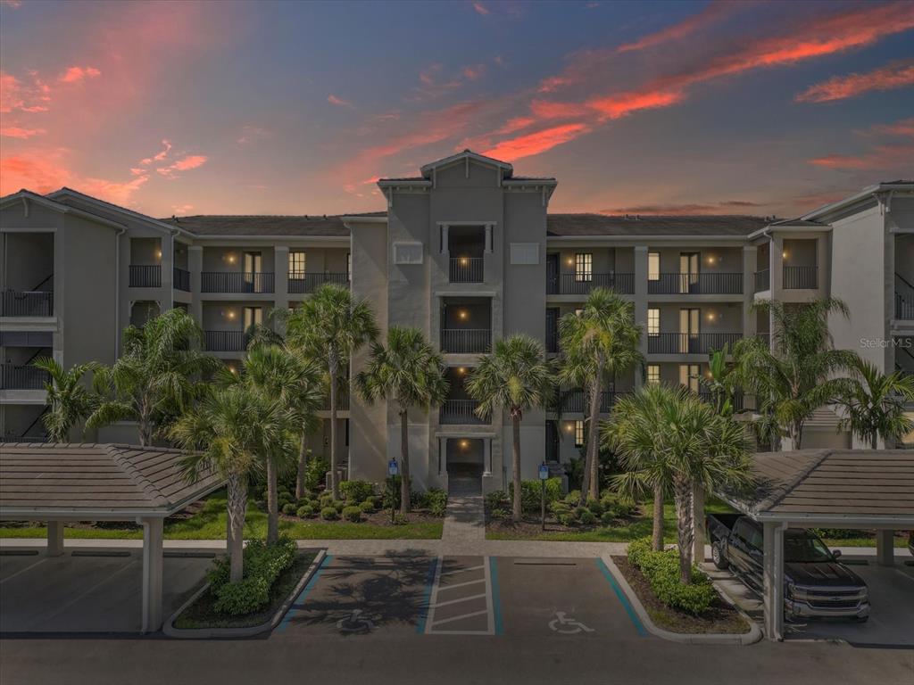 17810 GAWTHROP DRIVE UNIT 304