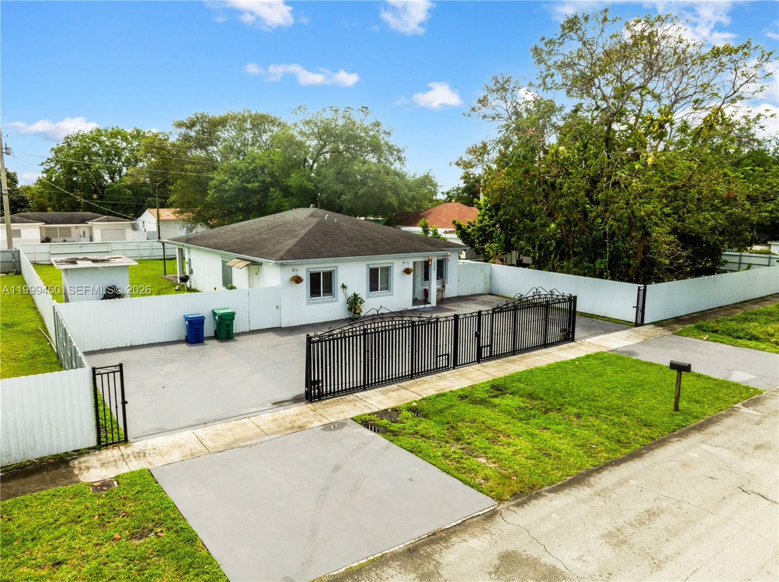 2346 NW 81st Ter, Miami FL 33147