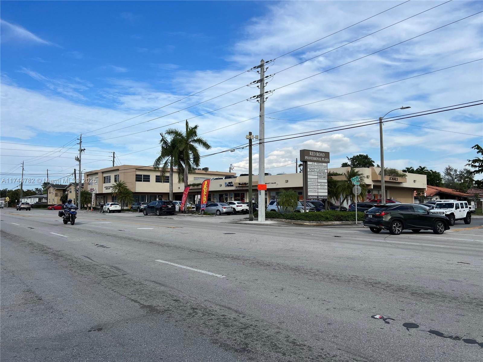 601 SW 57th Ave # 208, Miami FL 33144