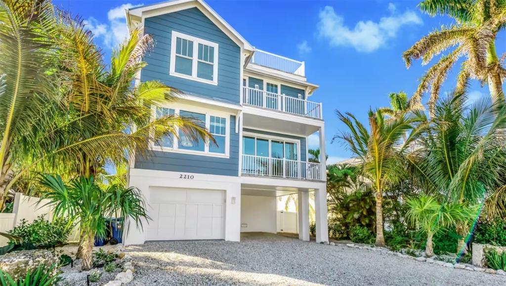 2210 AVENUE A, BRADENTON BEACH, FL — photo 2 of 30