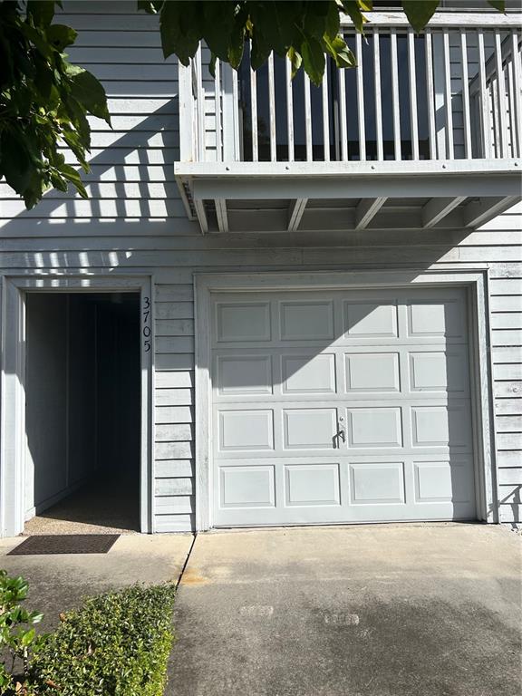 6204 92ND PLACE N UNIT 3705