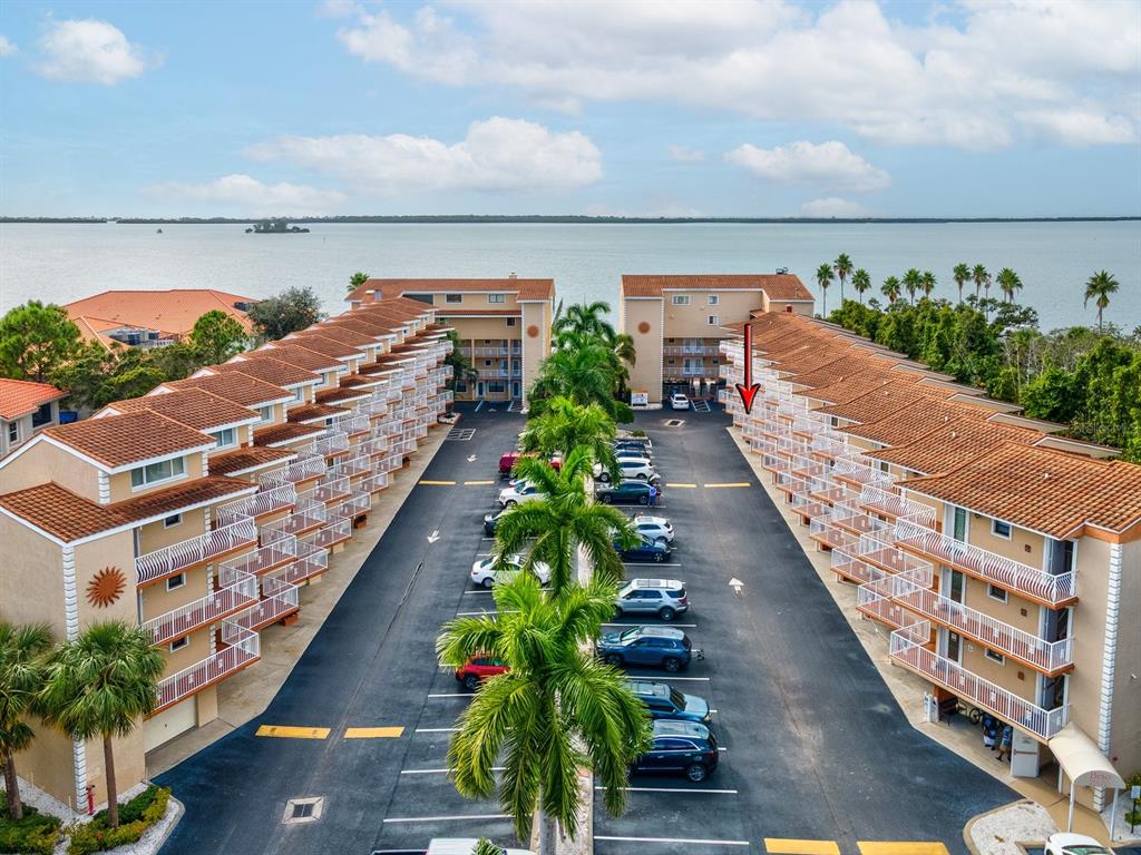 1420 BAYSHORE BOULEVARD UNIT 208