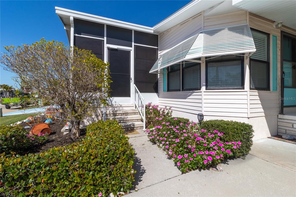 148 NIGHTINGALE CIRCLE, ELLENTON, FL — photo 4 of 30
