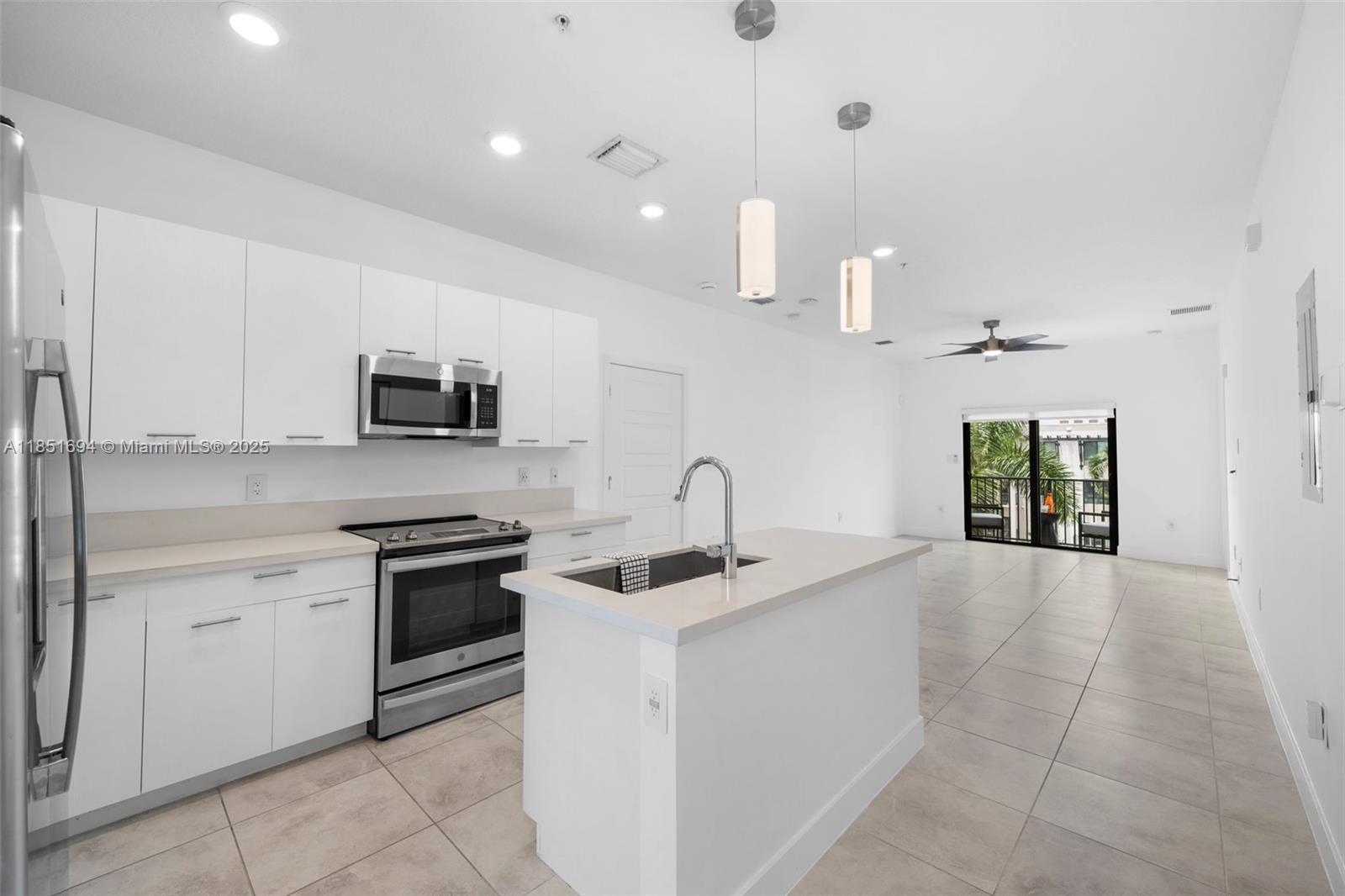 4636 NW 84th Ave # 43, Doral FL 33166