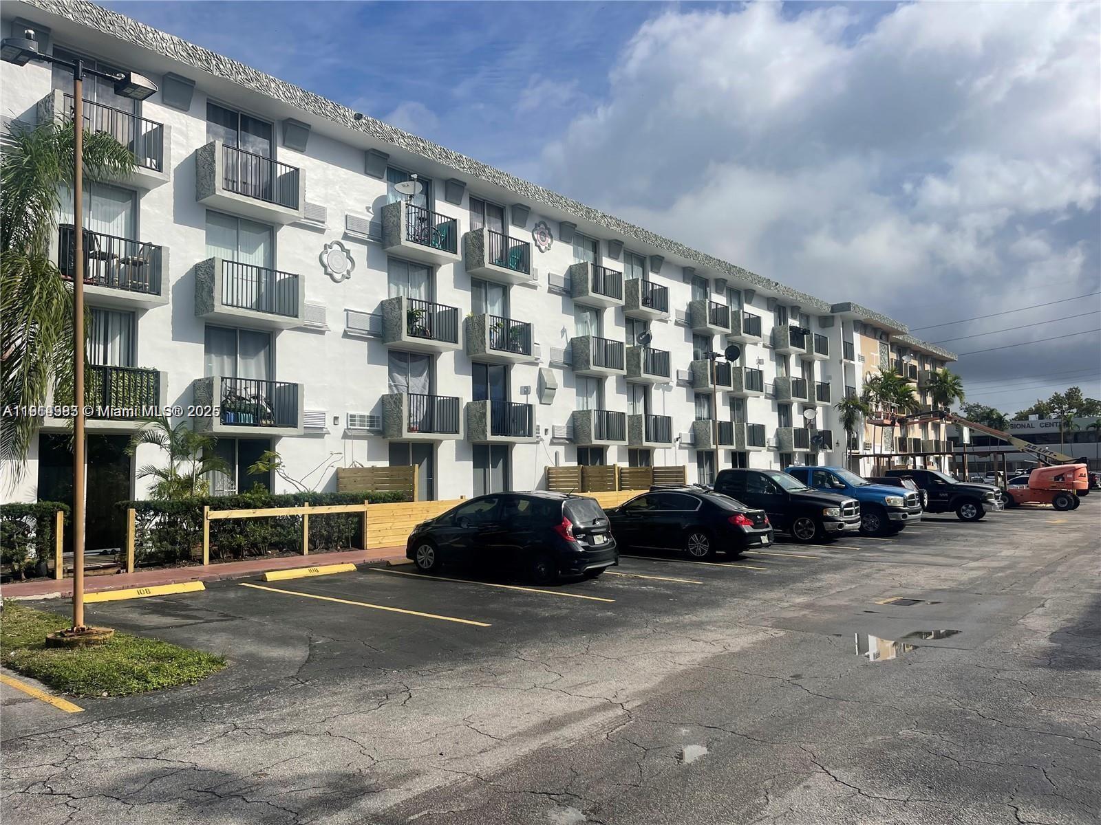 16450 NW 2nd Ave # 109, Miami FL 33169