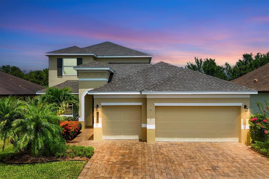 1038 BUTTERCUP GLEN