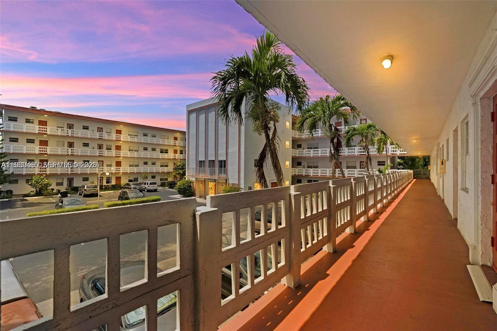 4000 NW 44th Ave # 203, Lauderdale Lakes FL 33319