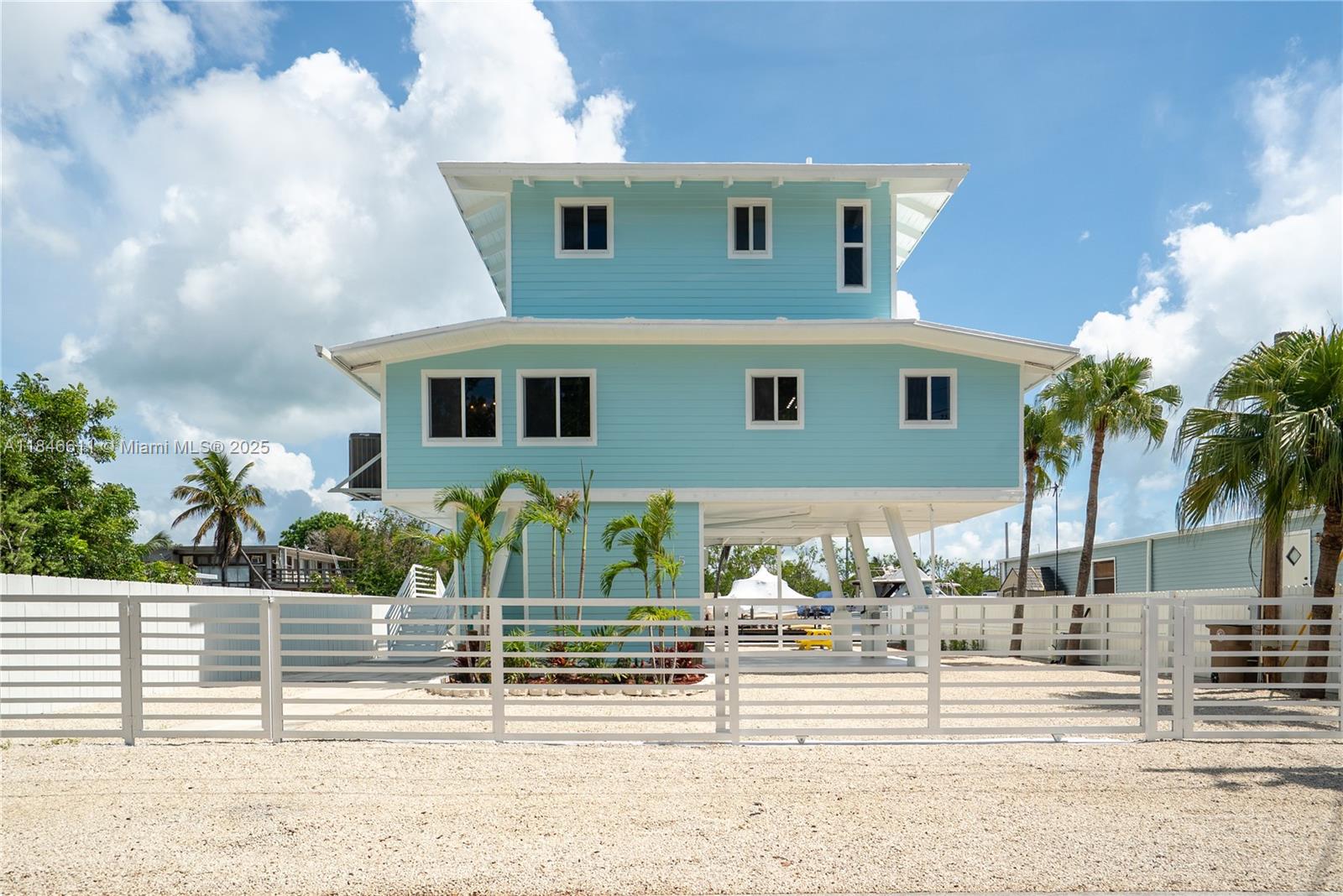 415 Big Pine Rd, Key Largo FL 33037