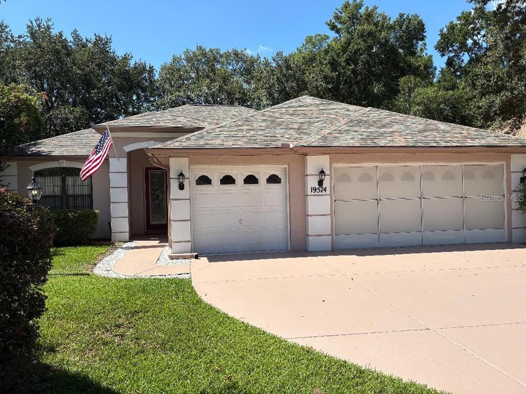 19574 SW 84TH PLACE