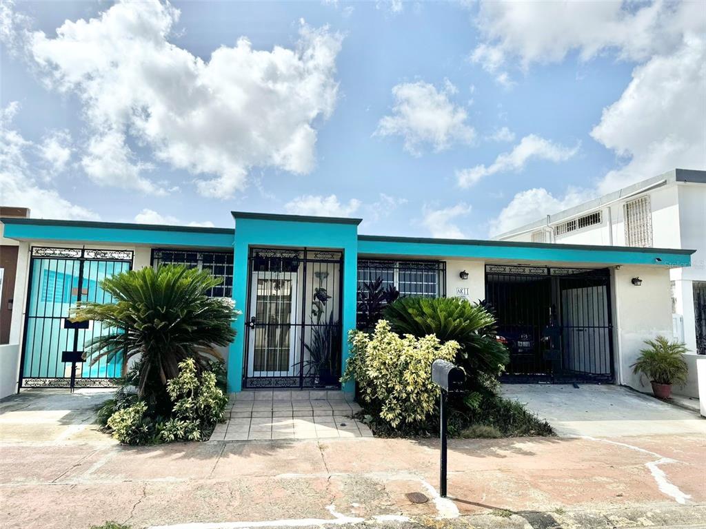 PASEO MAGDALENA ST. URB. LEVITTOWN LAKES UNIT 11-AK