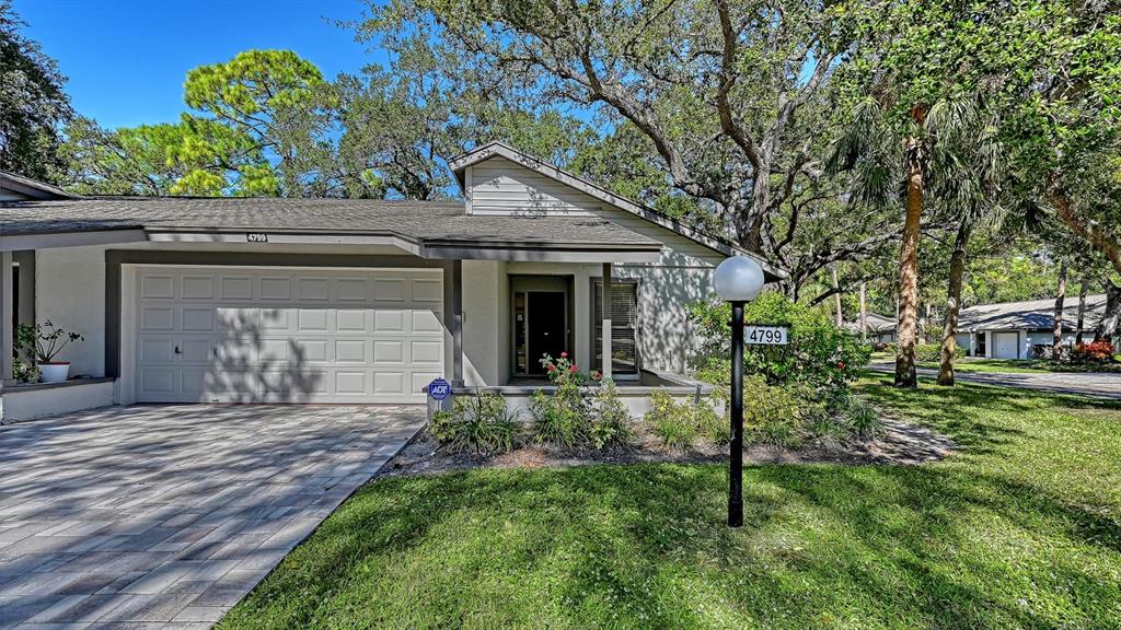 4799 OAK FOREST DRIVE W UNIT 43