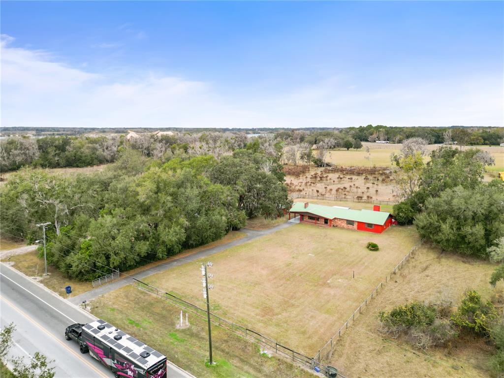 274 W KINGS HIGHWAY