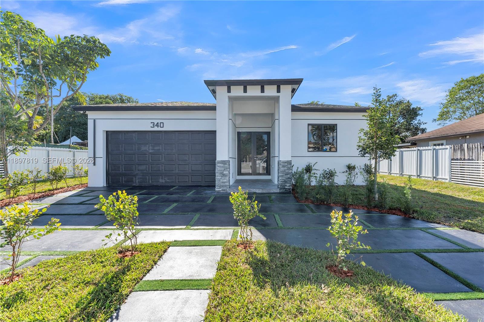 340 NW 139th St, North Miami FL 33168