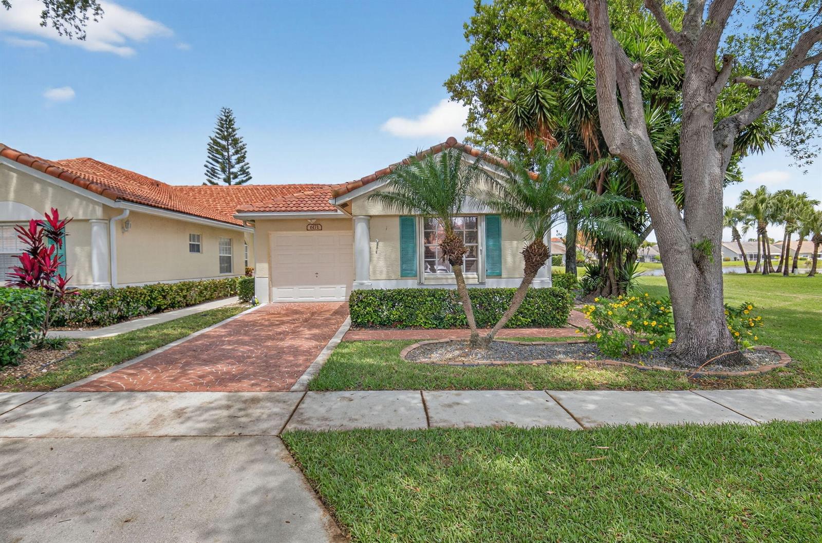6171 Floral Lakes Drive, Delray Beach FL 33484