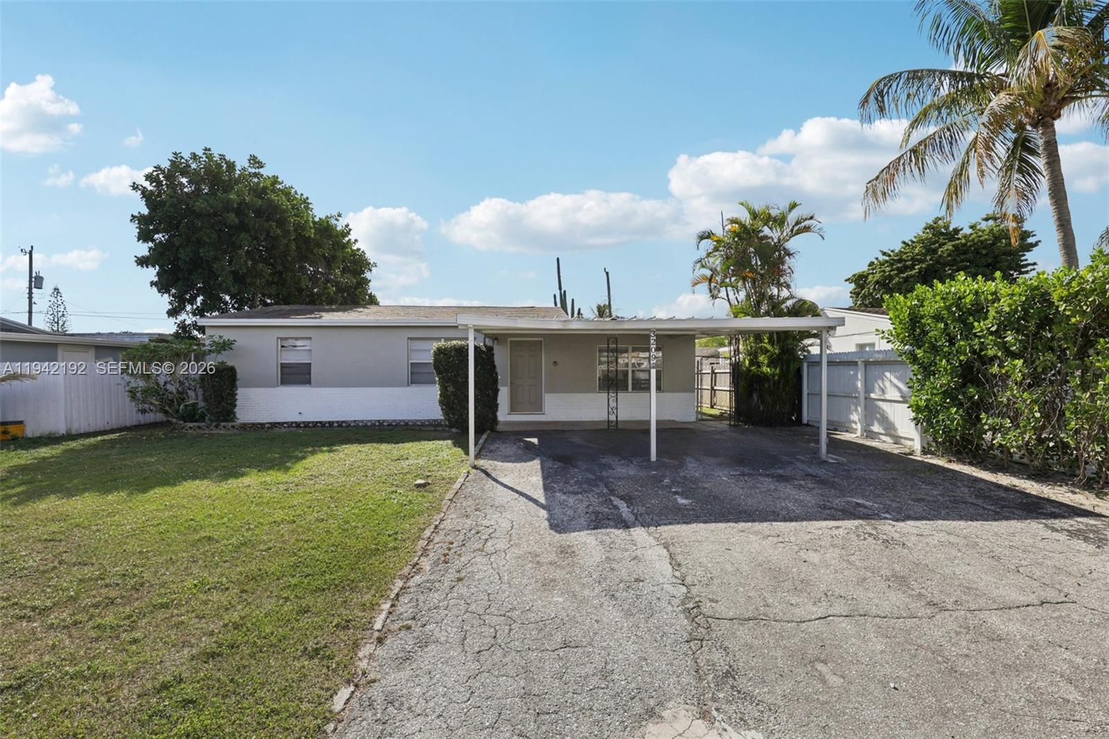 3209 Scanlan Ave, Lake Worth FL 33461