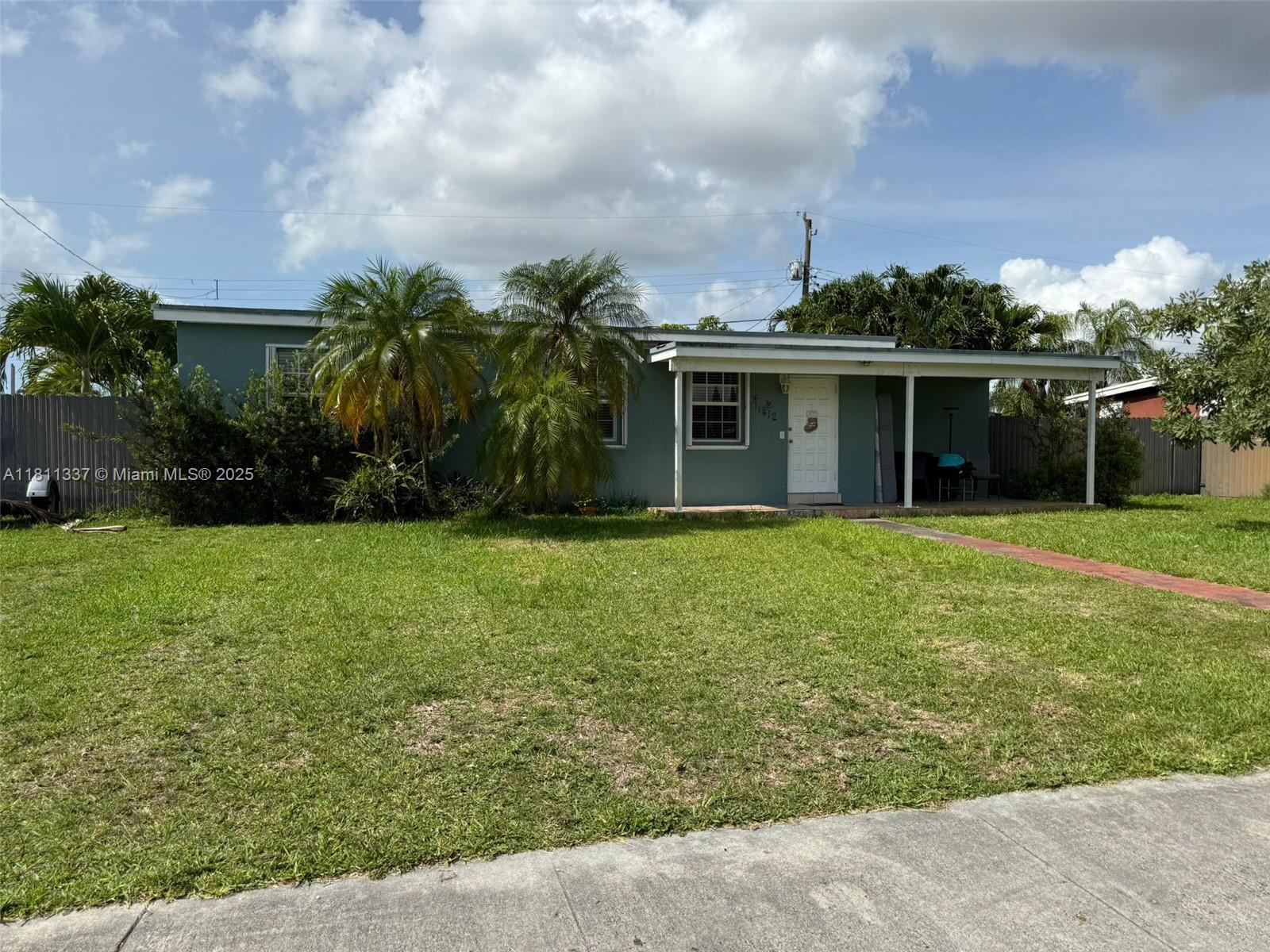 11412 SW 42nd St, Miami FL 33165