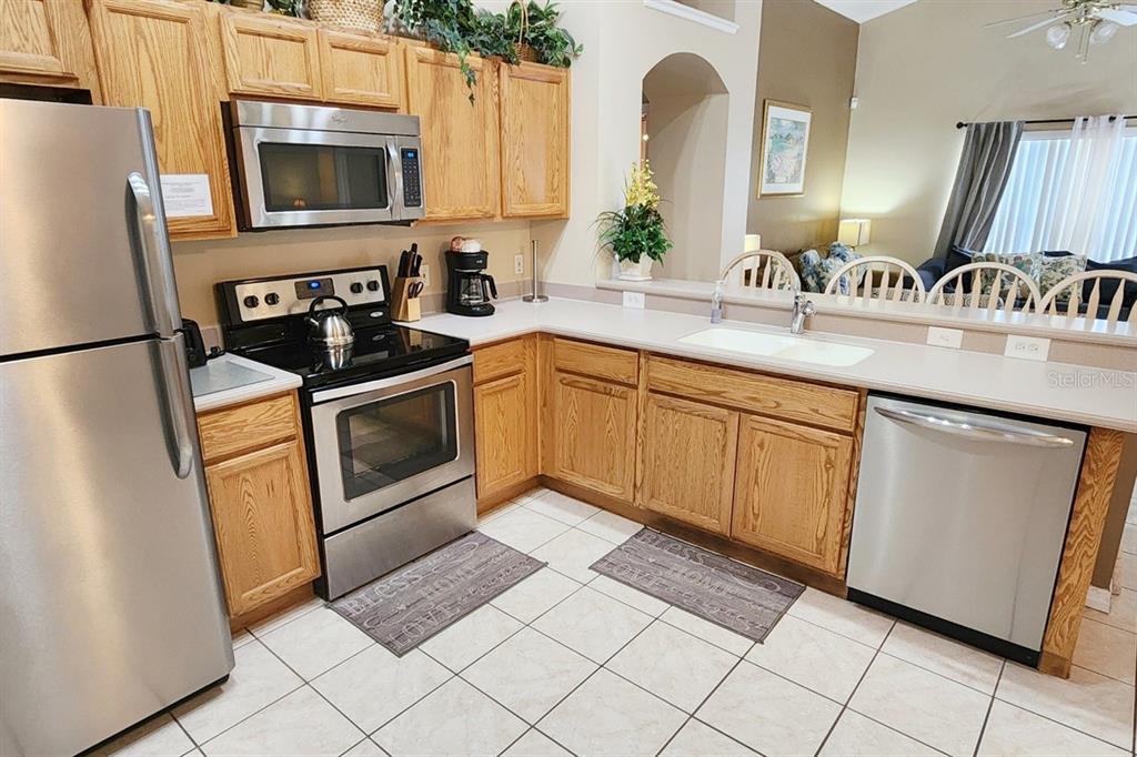 2914 BLOOMING ALAMANDA LOOP, KISSIMMEE, FL — photo 5 of 16